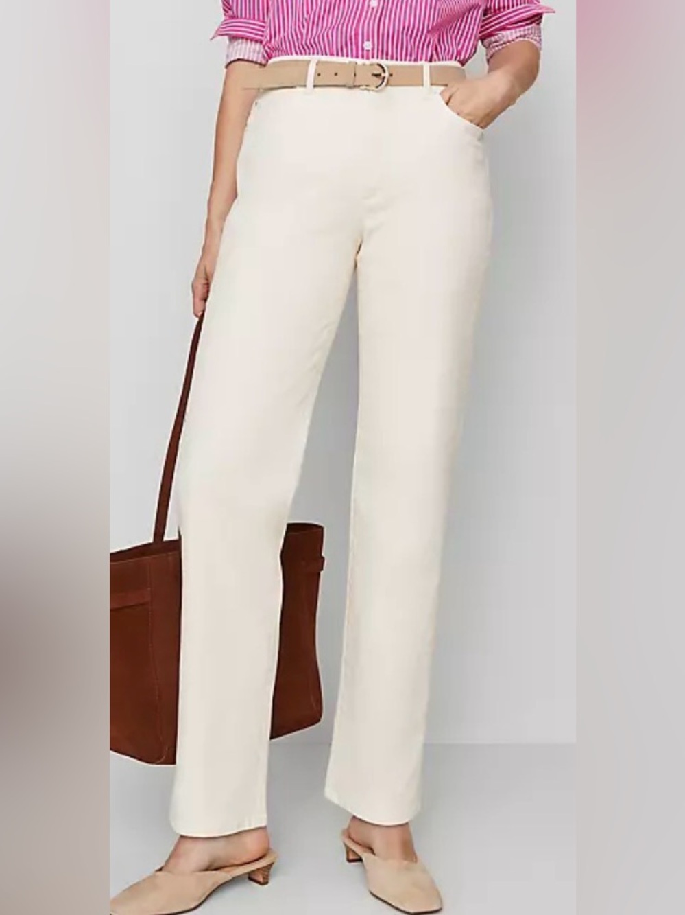 Ann Taylor The Straight Mid-Rise Ivory Jeans, Size 2, NWT. Gorgeous pants